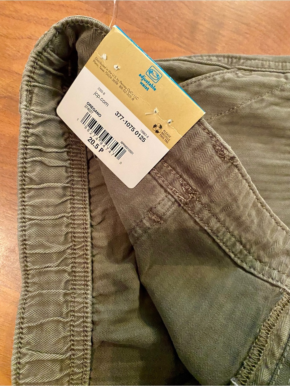 Olive Green Casual shorts with Elastic Waist